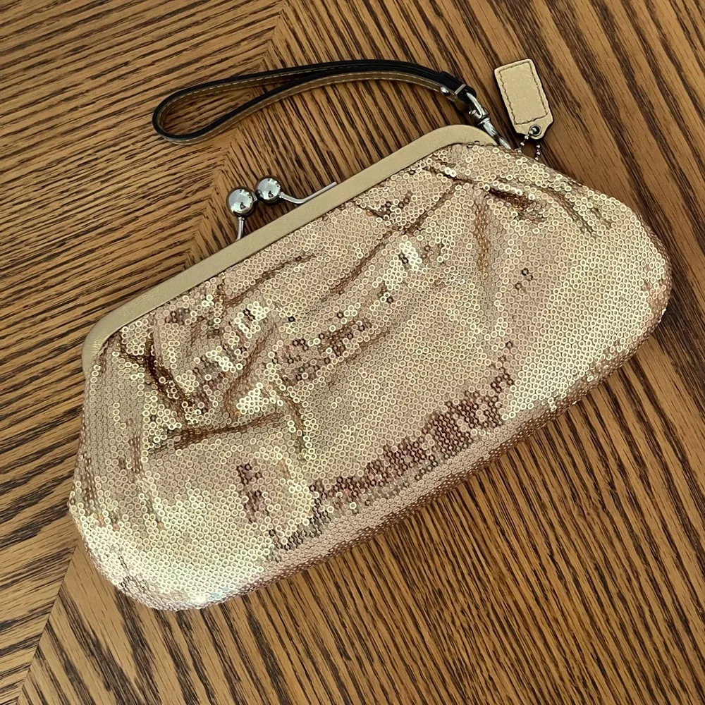 COACH Julia Gold Sequin Kisslock Frame Clutch Wristlet